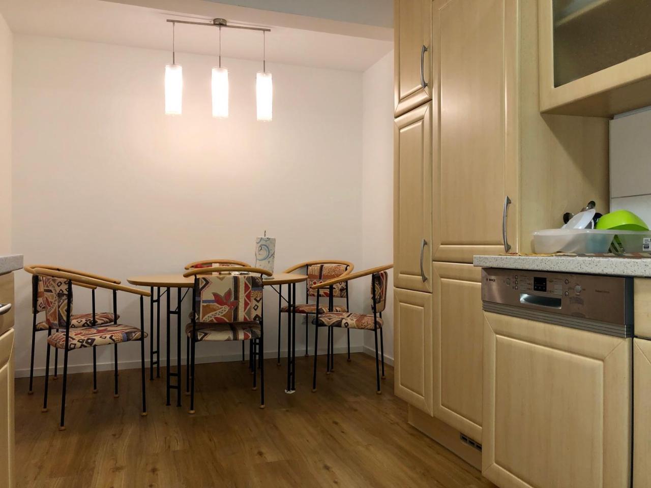 Privatunterkunft Clean&comfort Near Fairgrounds